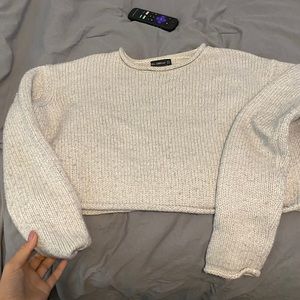 Zaraknit knit gray scoop neck cropped sweater
